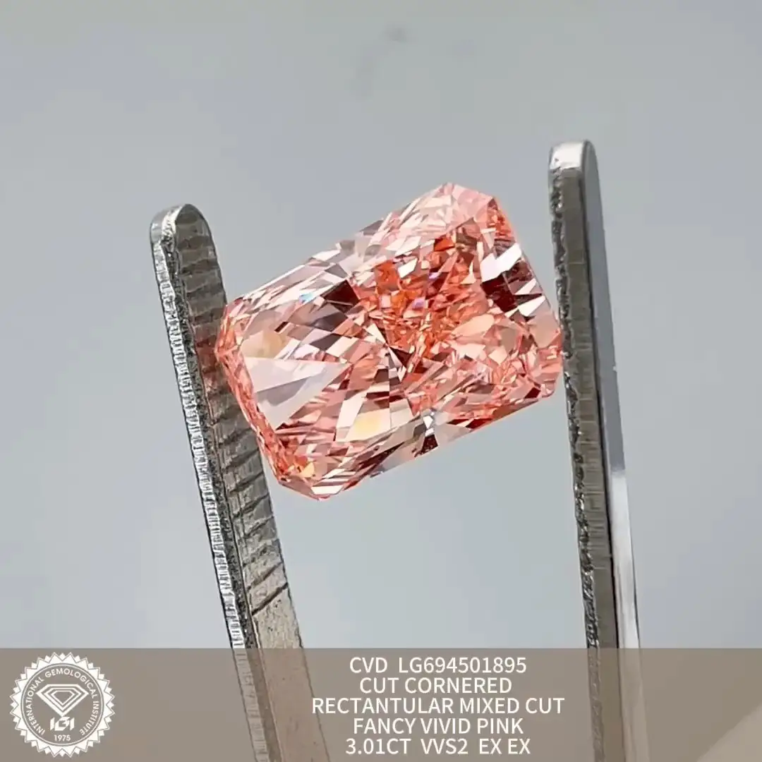 Messi Jewelry Radiant 3.01ct Fancy Vivid Pink VVS2 ex ex CVD Lab Diamond avec certificat IGI LG694501895 1