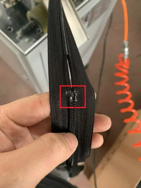 ZYZM Custom Plastic top bottom injection machine Suppliers for zipper manufacturer 4