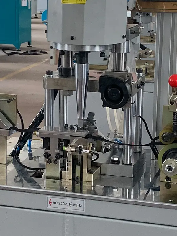 ZYZM Custom Plastic top bottom injection machine Suppliers for zipper manufacturer 3
