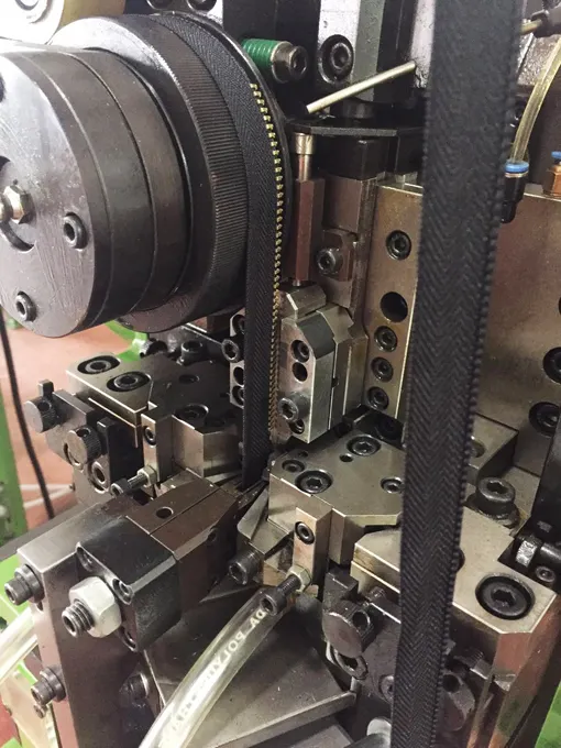 ZYZM ZYZM metal zipper machine for business for apparel industry 3