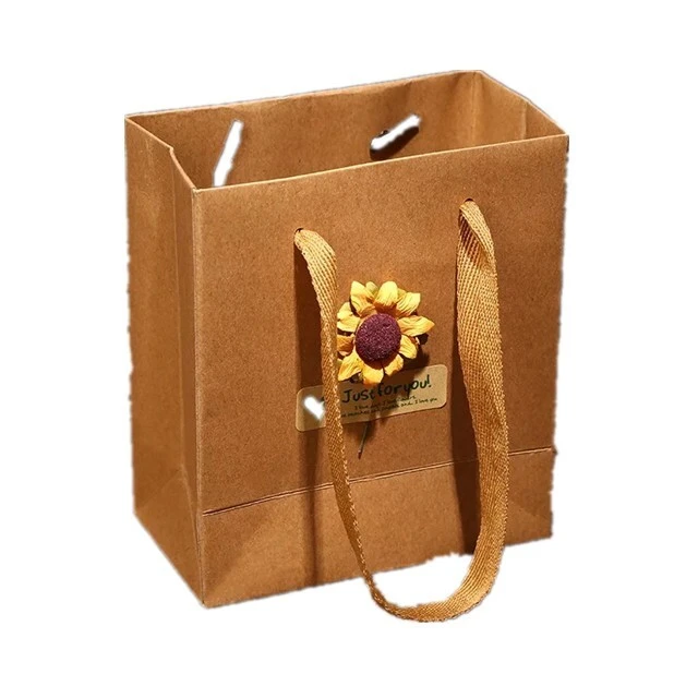 Manufacturer Customized Logo Recyclable Kraft Paper Bag Reusable Shopping Paper Bag 1