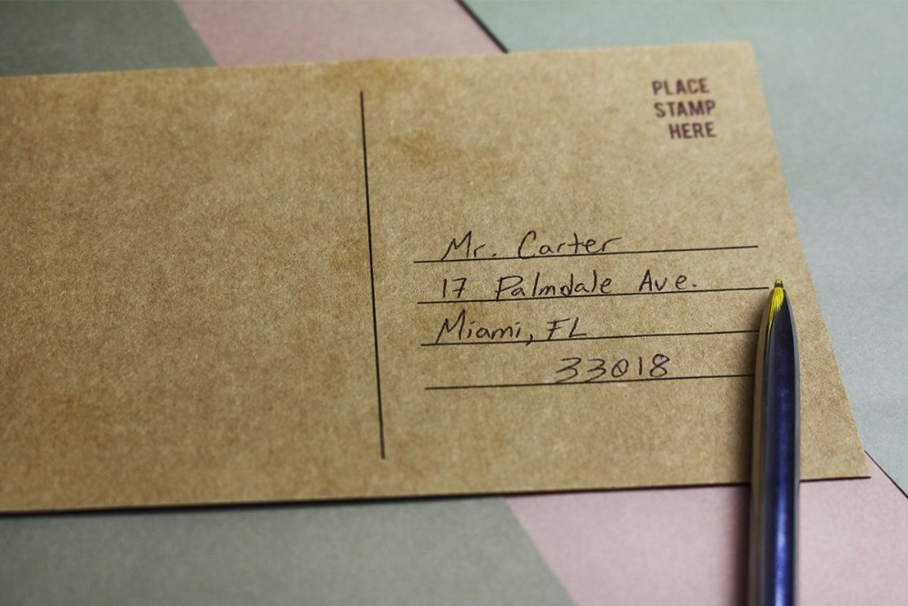 Is breá liom pacáistiú fearas bainise saincheaptha le haghaidh lá breithe masquerade 17