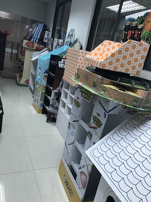 Customized Free Design Hochwertiges Papierfaltfalt -Wellkarton -Karton -Karton -Buffet -Anzeigeständer 6