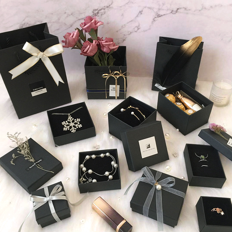 De voordelen van kartonnen geschenkdozen uitpakken: waarom ze de perfecte verpakkingsoplossing zijn 1