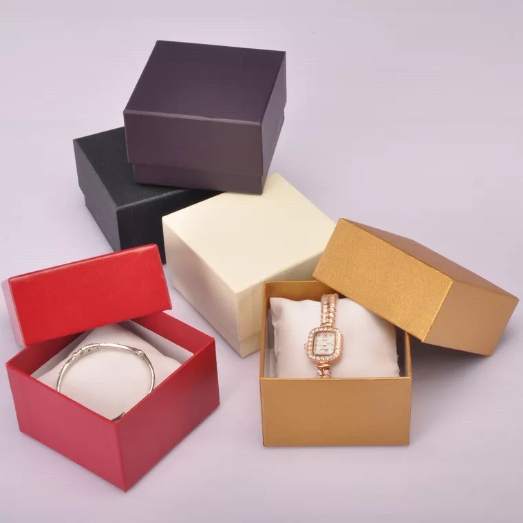 Aangepaste papieren kartonnen sieraden verpakkingsdoos geschenkdoos ketting hoorring armband ring sieraden doos hete producten 8