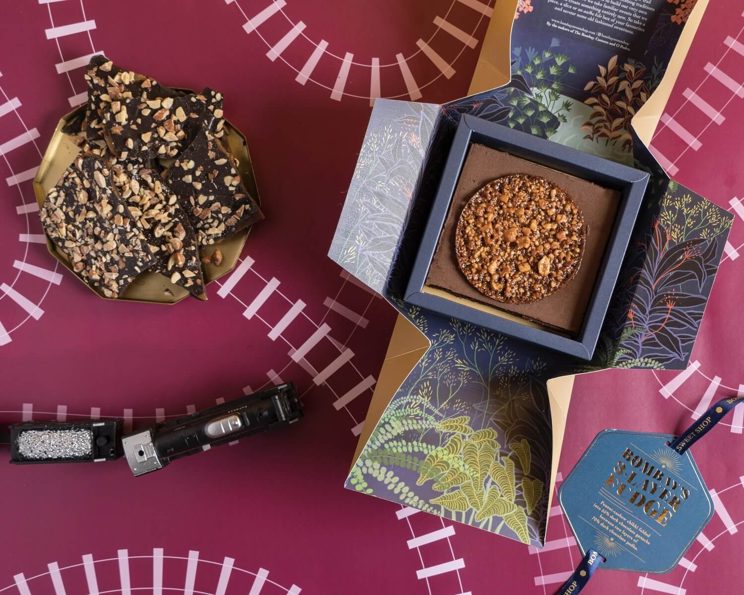 Aangepaste snack- en drankkartonnen vloerdisplay - ILove Packaging 7