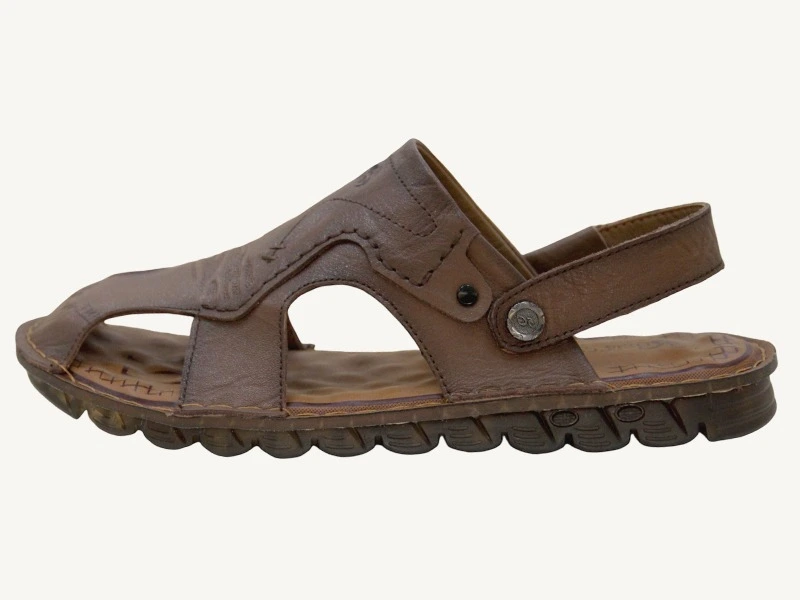 E. POLEM men's beach toe sandals, anti slip driving shoes 1