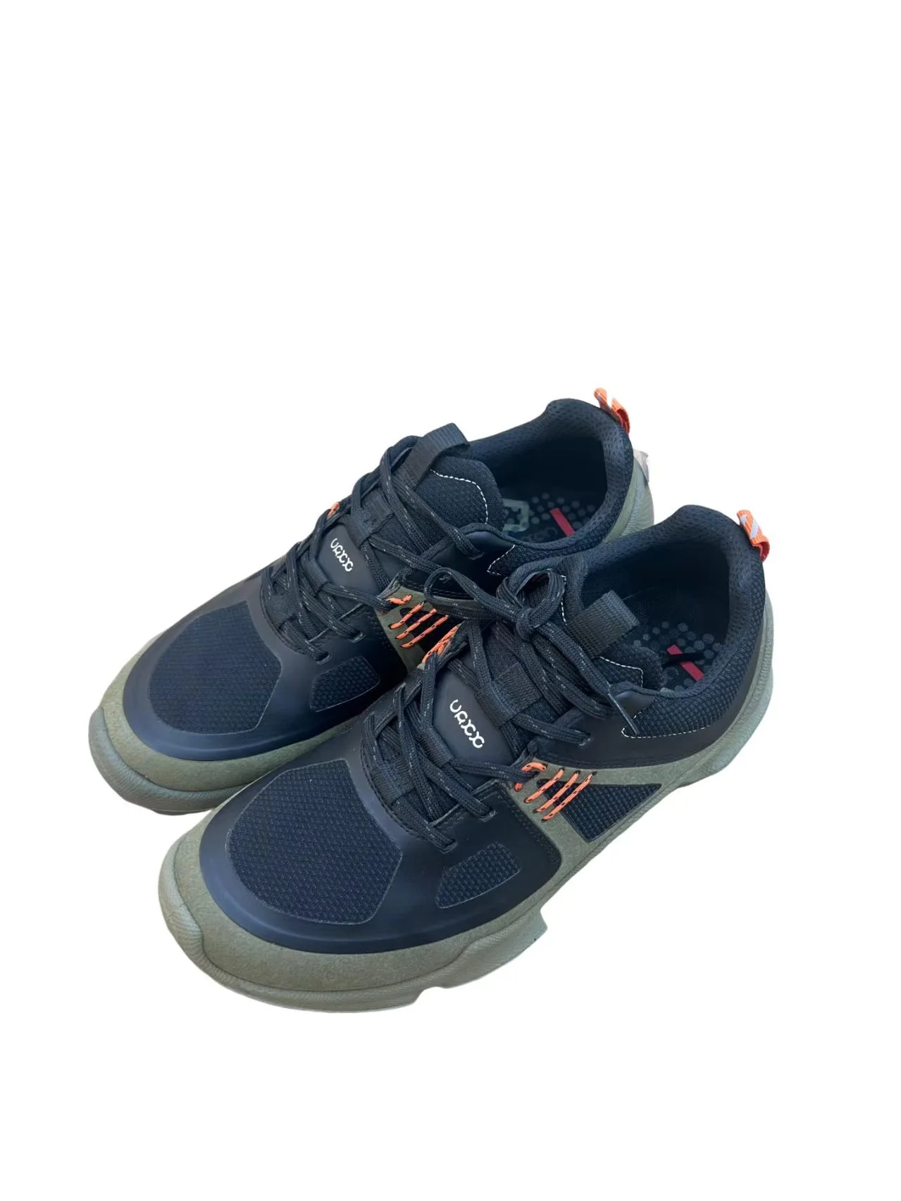 CUSTOM-MADE CASUAL SHOES OEM FLEXIBLE ORDER QUANTITY 1