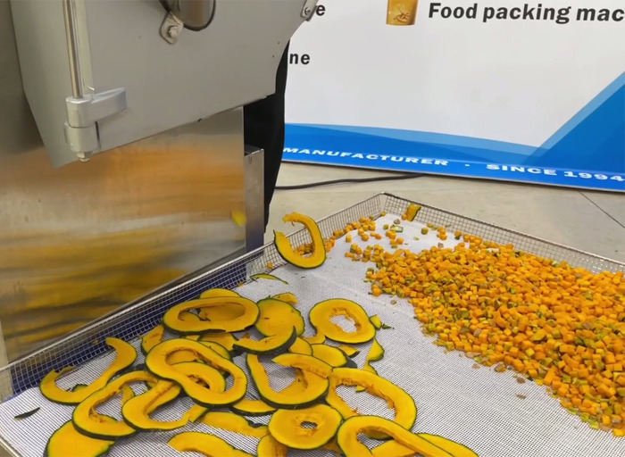 A great way to slice pumpkin 