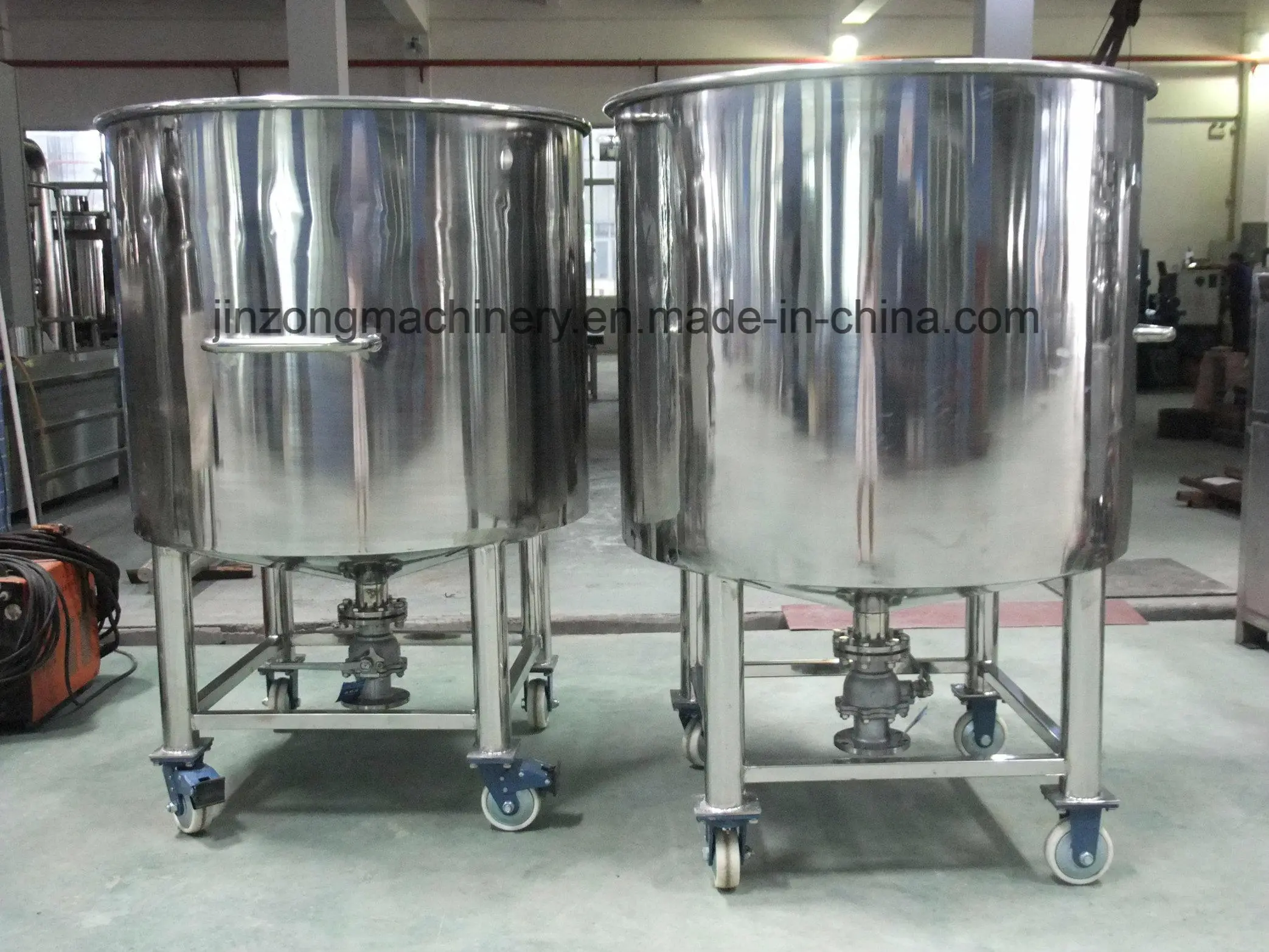 Sanitary Stainless Steel Chemical Storage Tank Container for Cosmetic/Pharmacy/Food Industry 1
