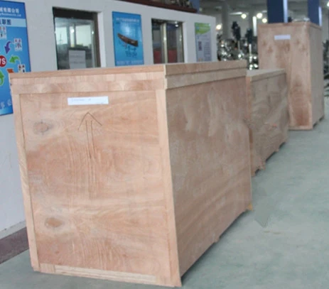 China Manufacture Bottle Heat Wrapping Packaging Machine for Box