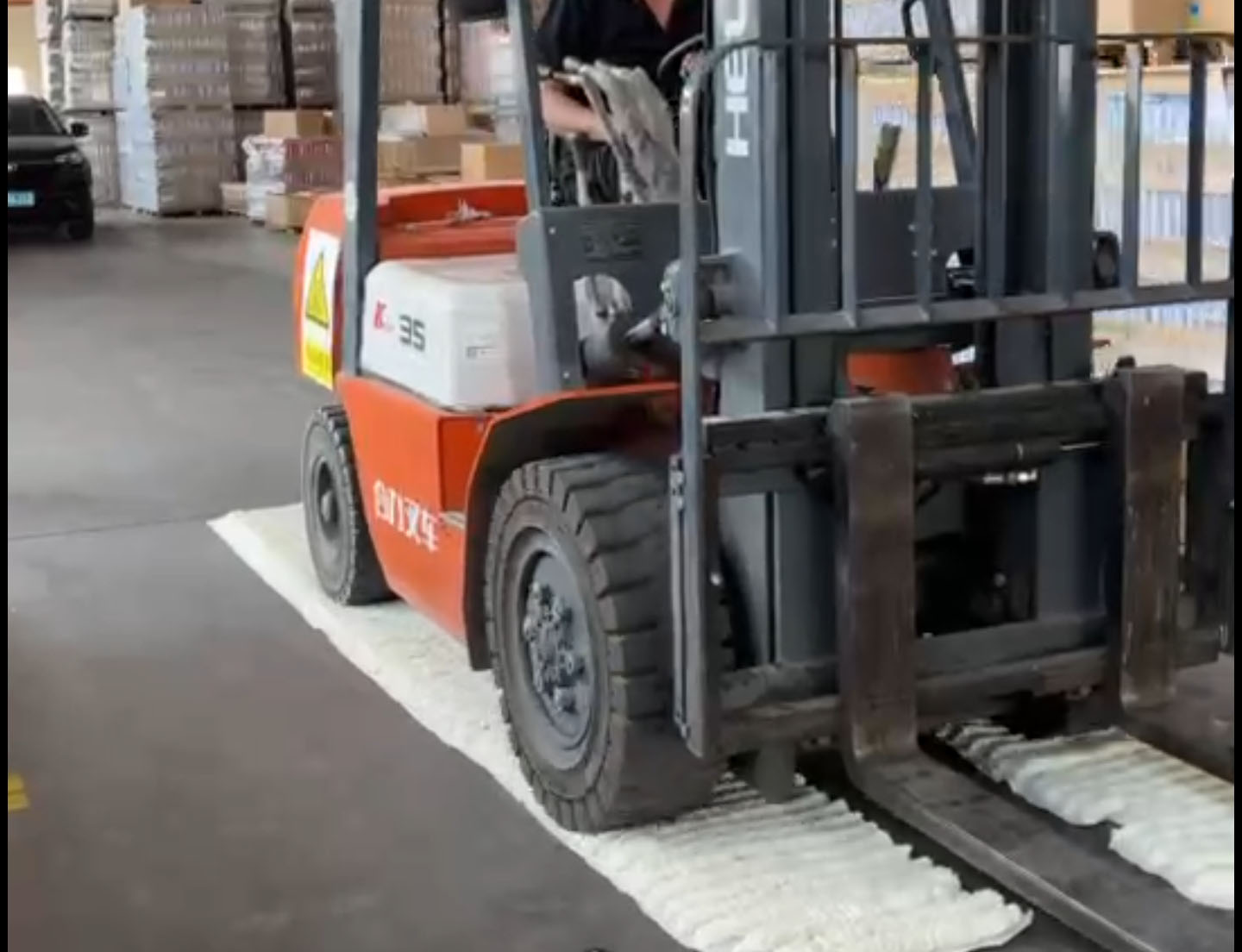 Customized 750ml General purpose PU foam, PU Spray Foam Polyurethane Foam for Installation 20