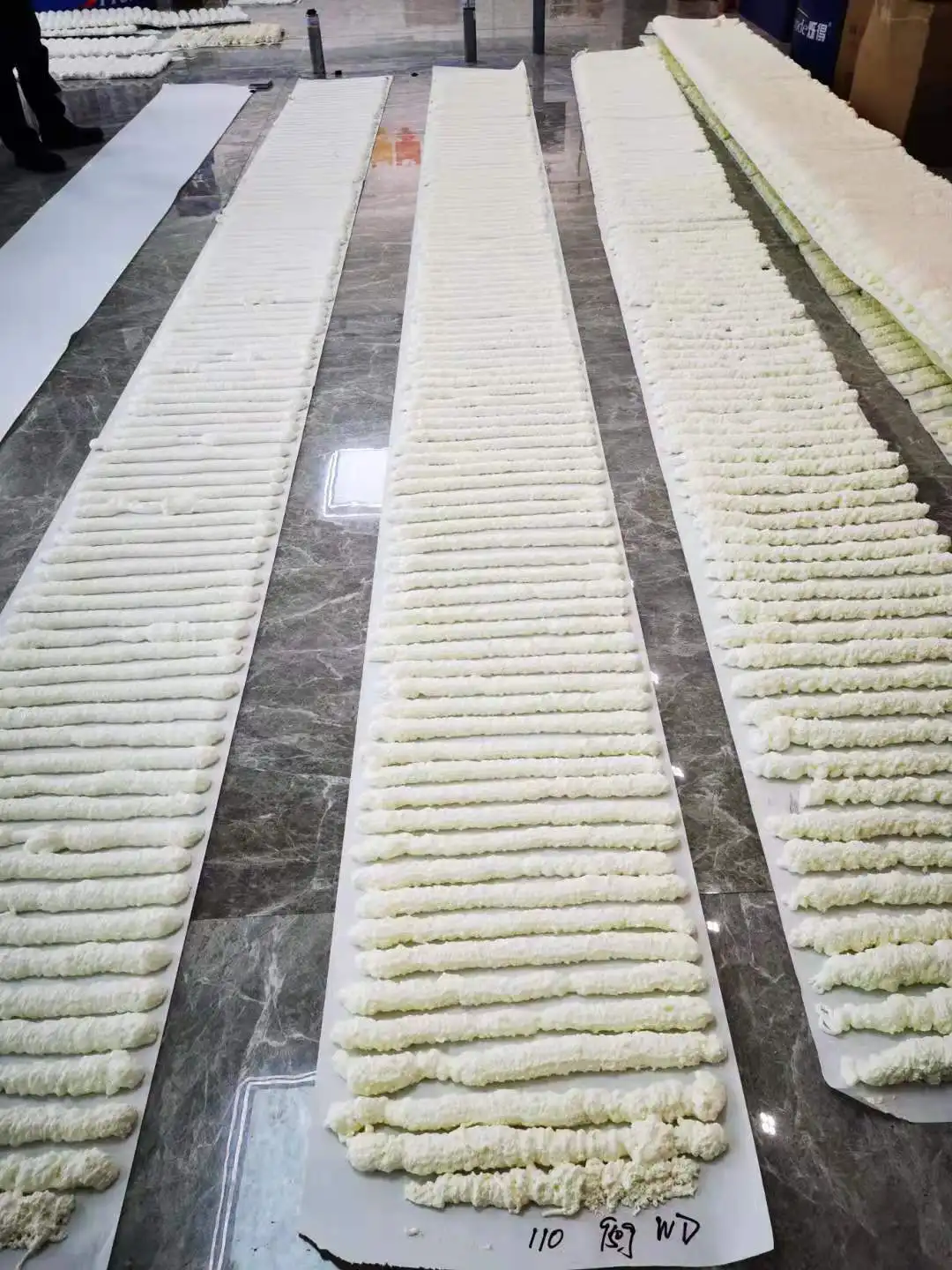 Lista de precios de espuma de poliuretano expandible Shuode 4