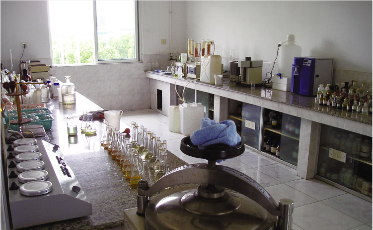 Shuuode - Безопасное непрерывное полиуретановое спреем -изоляционное оборудование расширяется пена PU 22