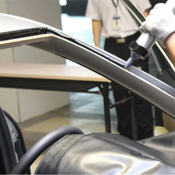 자동 앞 유리 유리 밀봉 및 신체 구조 접착력을위한 폴리 우레탄 접착제 및 실란트 8