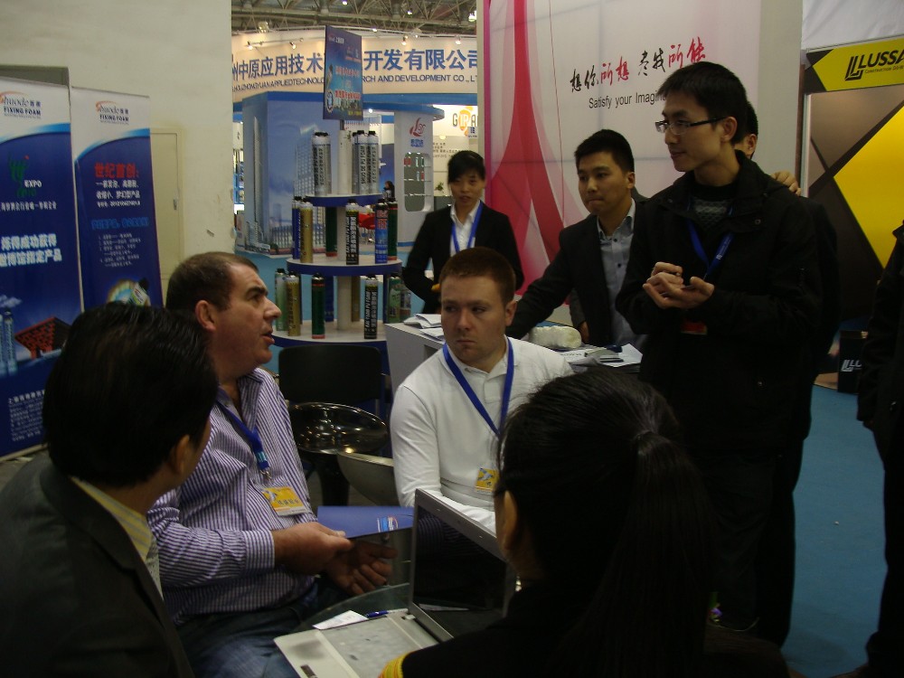 Shuode - Uso de invierno Price de poliuretano G Spray de espuma de embalaje portátil con espuma PU expandible 39