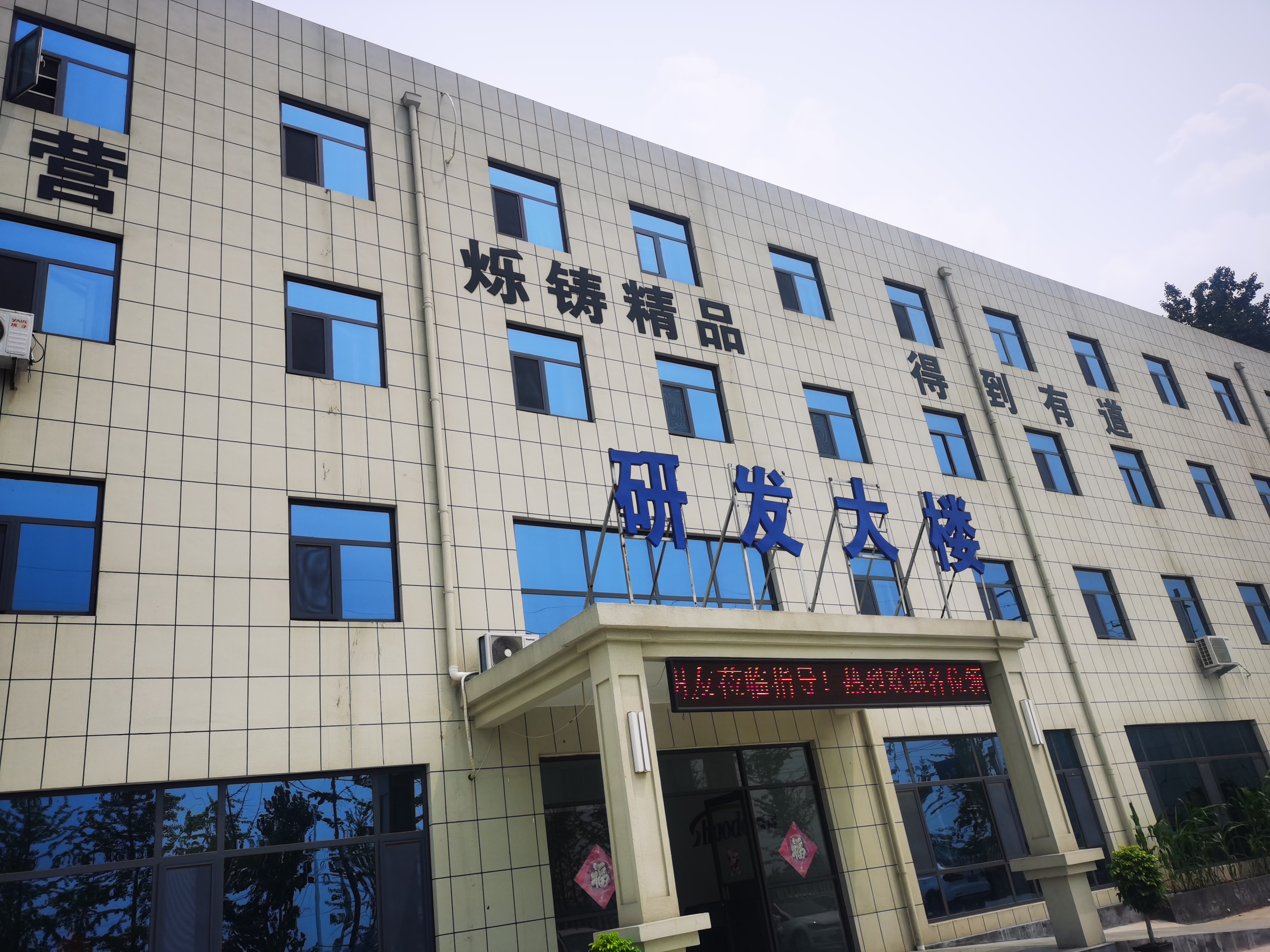 Precio del fabricante de porcelana para uñas líquidas personalizadas & Pistola de sellador de silicio 13