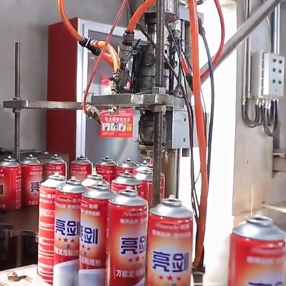 Tres tipos de proceso de producción de spray de espuma de poliuretano 3