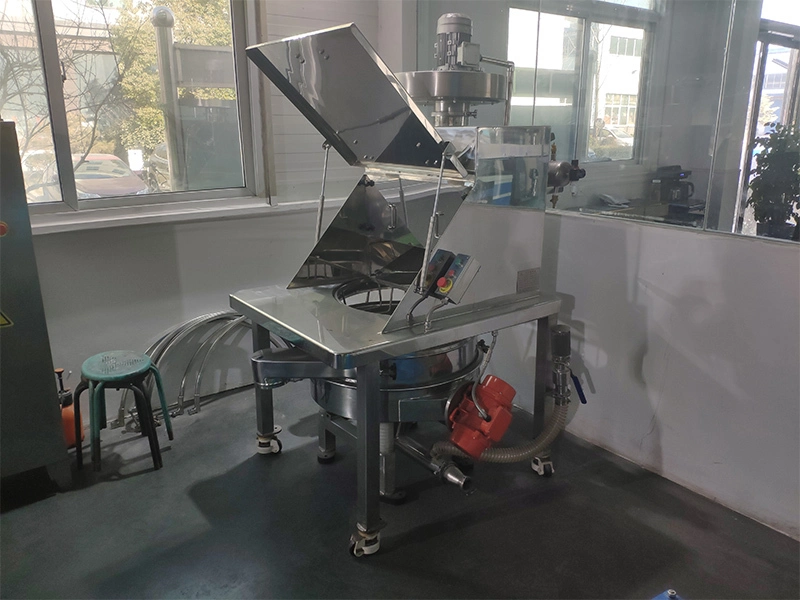 Dust-free feeding station 1