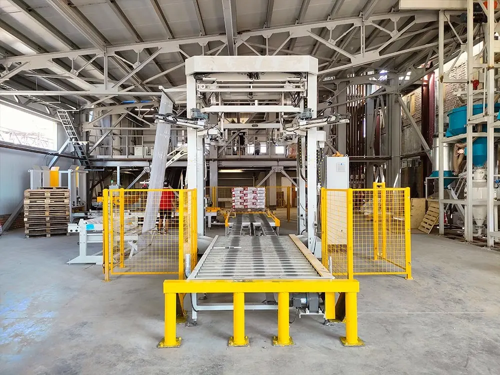 Automatic Stretch Hooder Machine