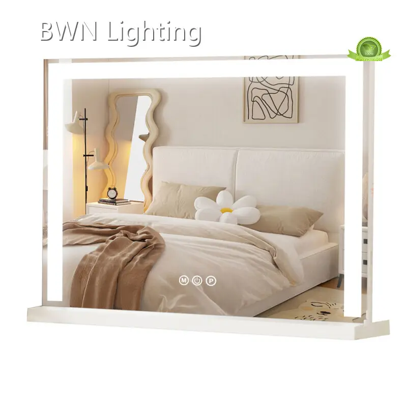 Azienda specializzata in specchi a LED dimmerabili di alta qualità 1