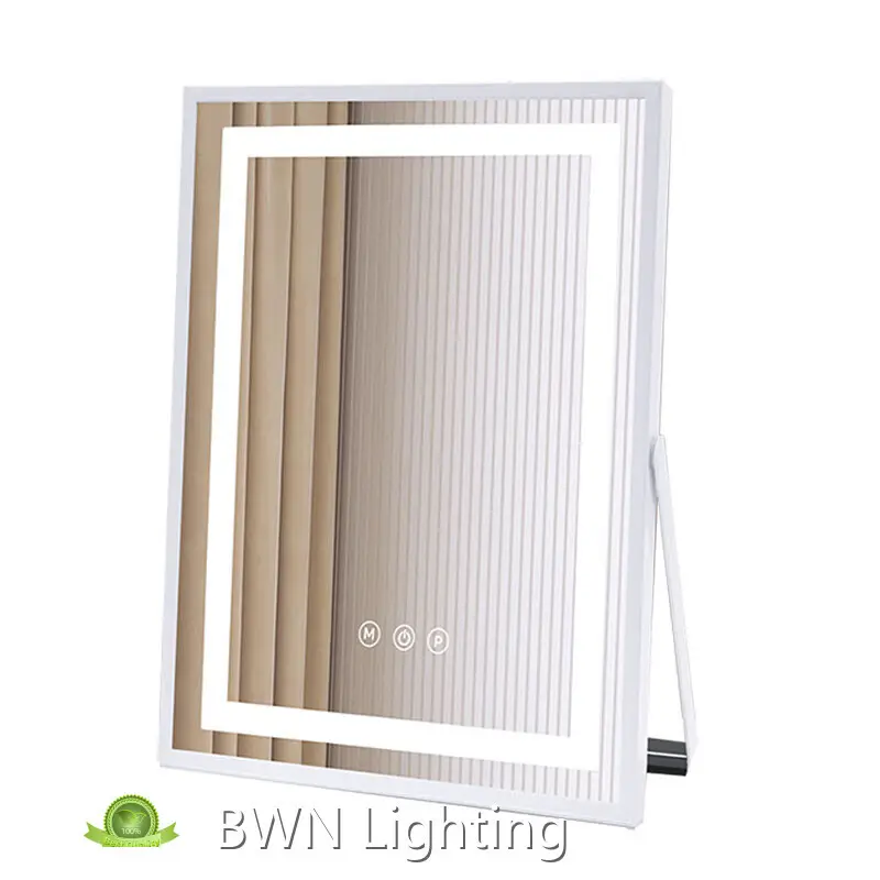Specchio da trucco quadrato illuminato a LED, specchio da toeletta all'ingrosso - BWN Lighting 1