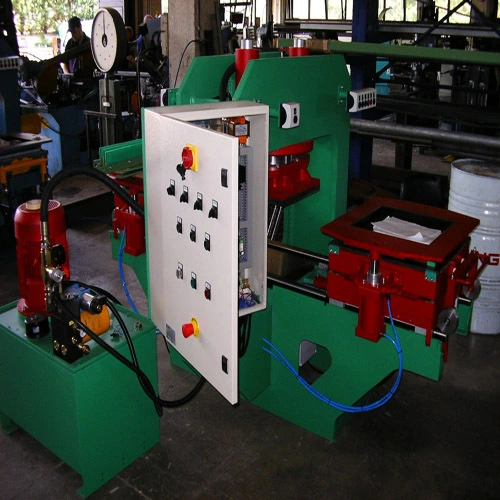 MM400-2 Presse de carreaux de ciment 1