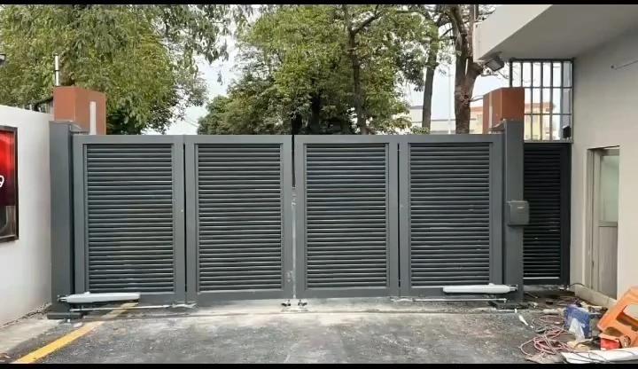 Aluminum Bifold Folding Gate For Villa 1