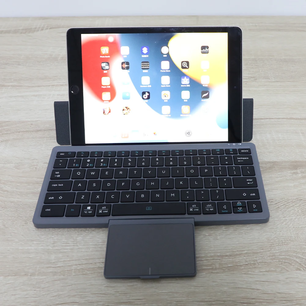 Peapod-24 hidden touchpad design keyboard wireless 3