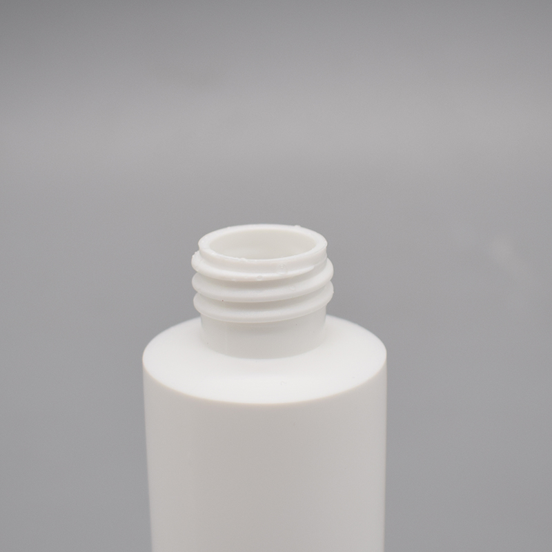 China Wholesale 60ML PE  Cosmetic Lotion Plastic Bottles  With Low Cost