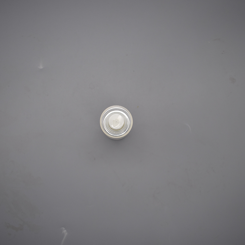 2020 China Supplier Small Cosmetic PET Empty Spray Bottle 60ml