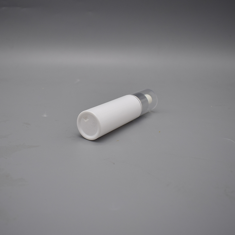 2020 China Supplier Small Cosmetic PET Empty Spray Bottle 60ml