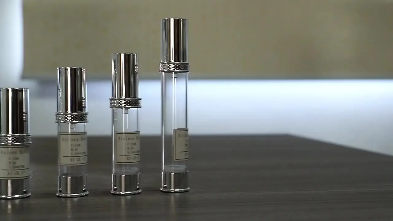New Design Transparent PP Cosmetic Bottles - Empty Airless Pump Bottle 2