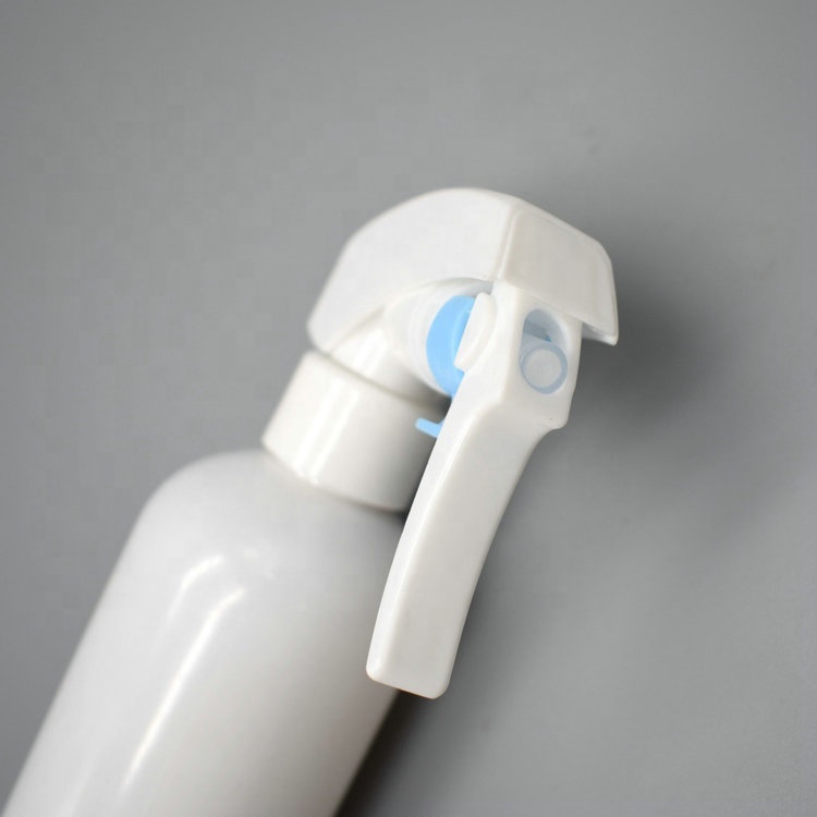 300ml 400ml Transparent and White Cosmetic Packaging PET Plastic Spray Bottle