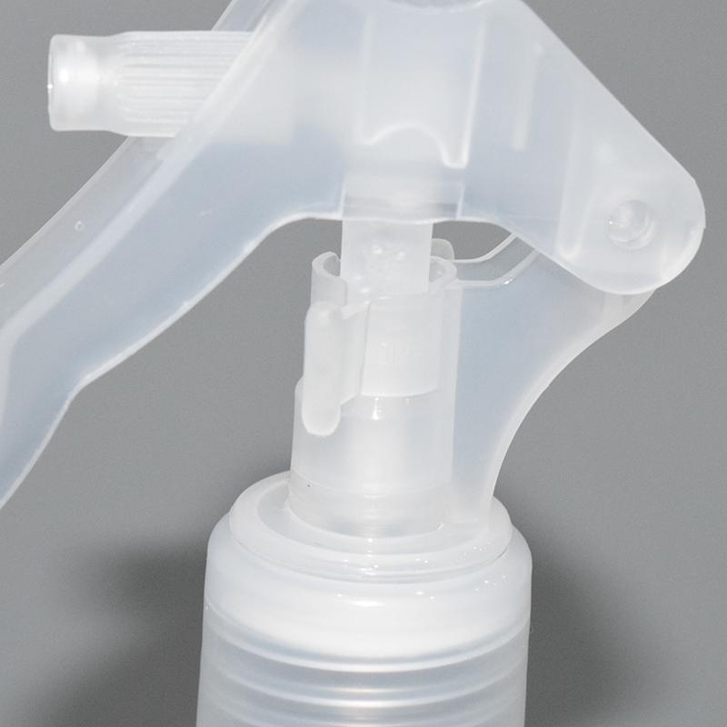 Newest Empty wholesale plastic bottles with trigger sprayer