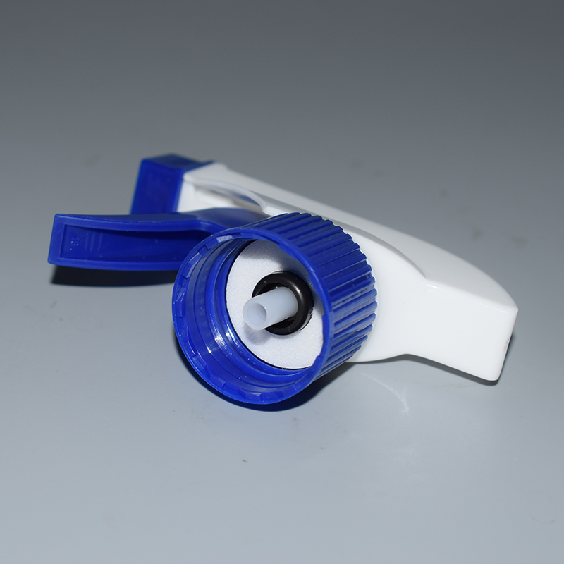 Sky Sprayer - Custom Portable Plastic Blue Hand Pump Garden Sprayer Regular Trigger Sprayer 17