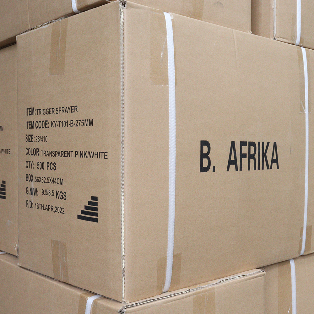 European customers visit SKY SPRAYER company to buy continuous spray 5