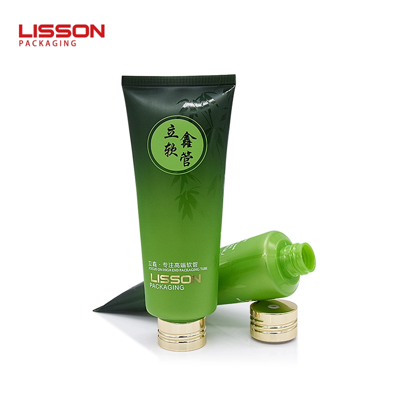 Tube de shampoing en plastique recyclable de 200 ml avec bouchon à vis métallisé et trou central 1