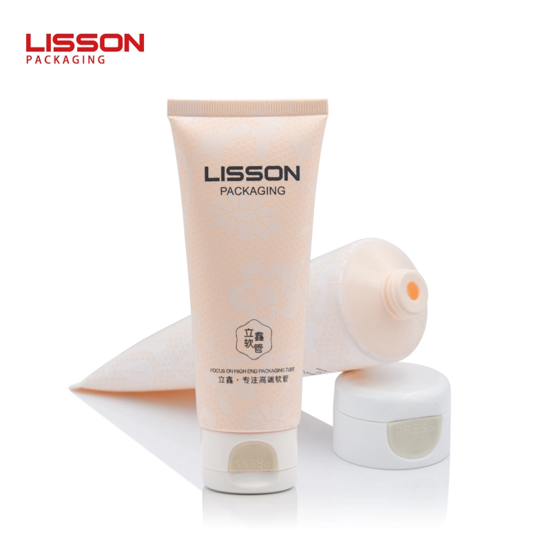أنابيب مستحضرات تجميل مستديرة ناعمة من Lisson مع غطاء قابل للطي 1