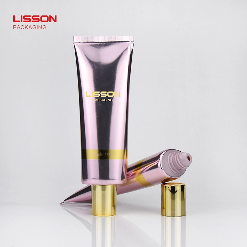 emballage de produits cosmétiques de luxe pour soins de la peau et crèmes pour le visage de Lisson 1