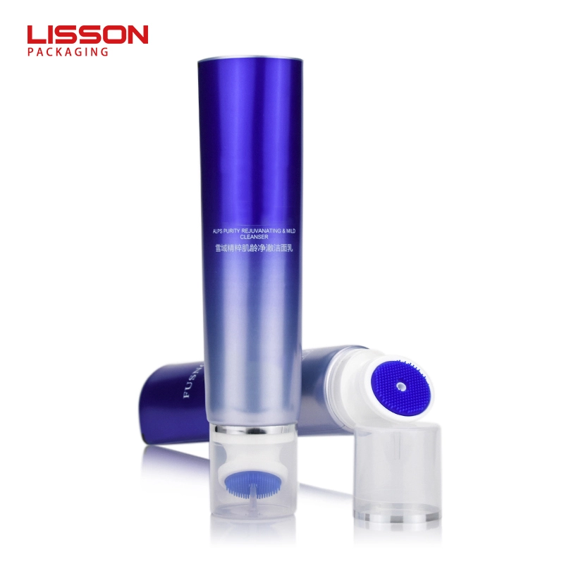 Tube en plastique de brosse en silicone cosmétique de vente chaude d'Indonésie pour le nettoyant du visage 1