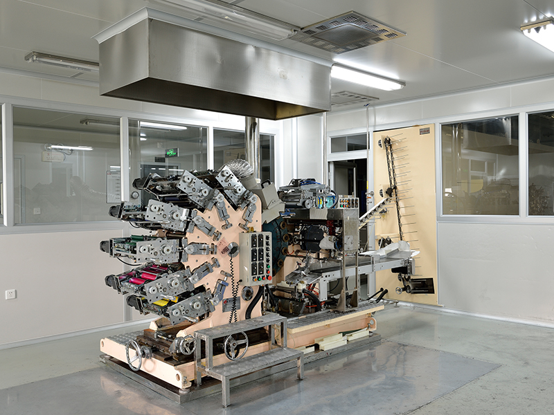 Six colors offset printing machine