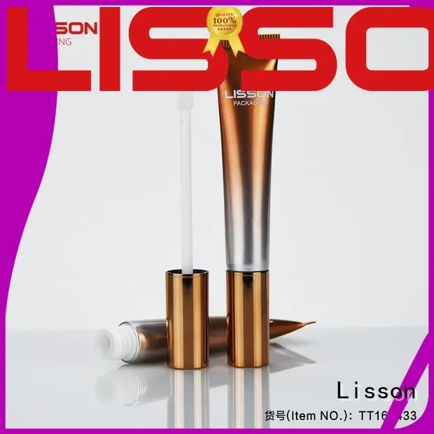 D16 Plug Lip Gloss Tube 1