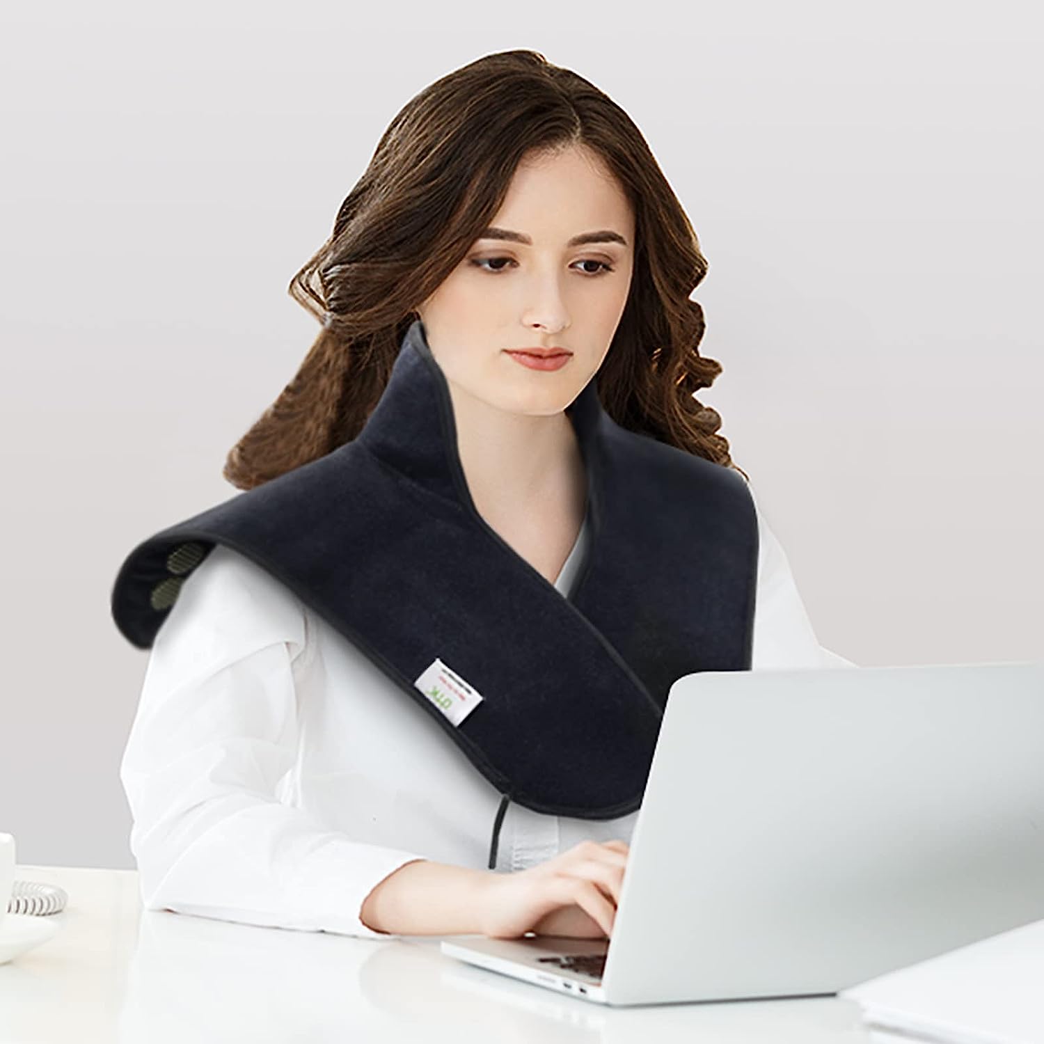 (USED)UTK Heating Pad for Neck and Shoulder, Natural Jade and to UTK