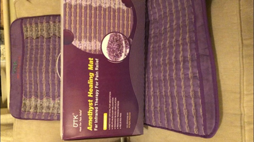 Déballez le confort, le style et la chaleur thérapeutique avec le coussin de chaise chauffant UTK Amethyst !