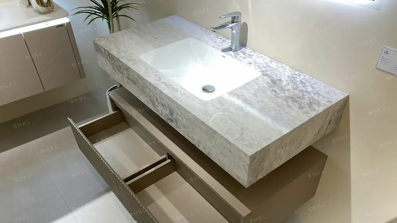 Materiales para lavabos de baño: ¿Cuál es mejor: cerámica, piedra, vidrio,  resina o metal? | SHKL, image size:1280x720