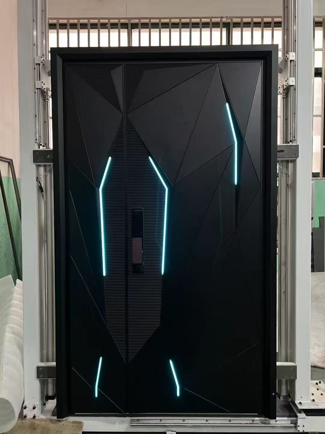 China Factory Exterior Steel Entry Security Door Simple Design Security ...