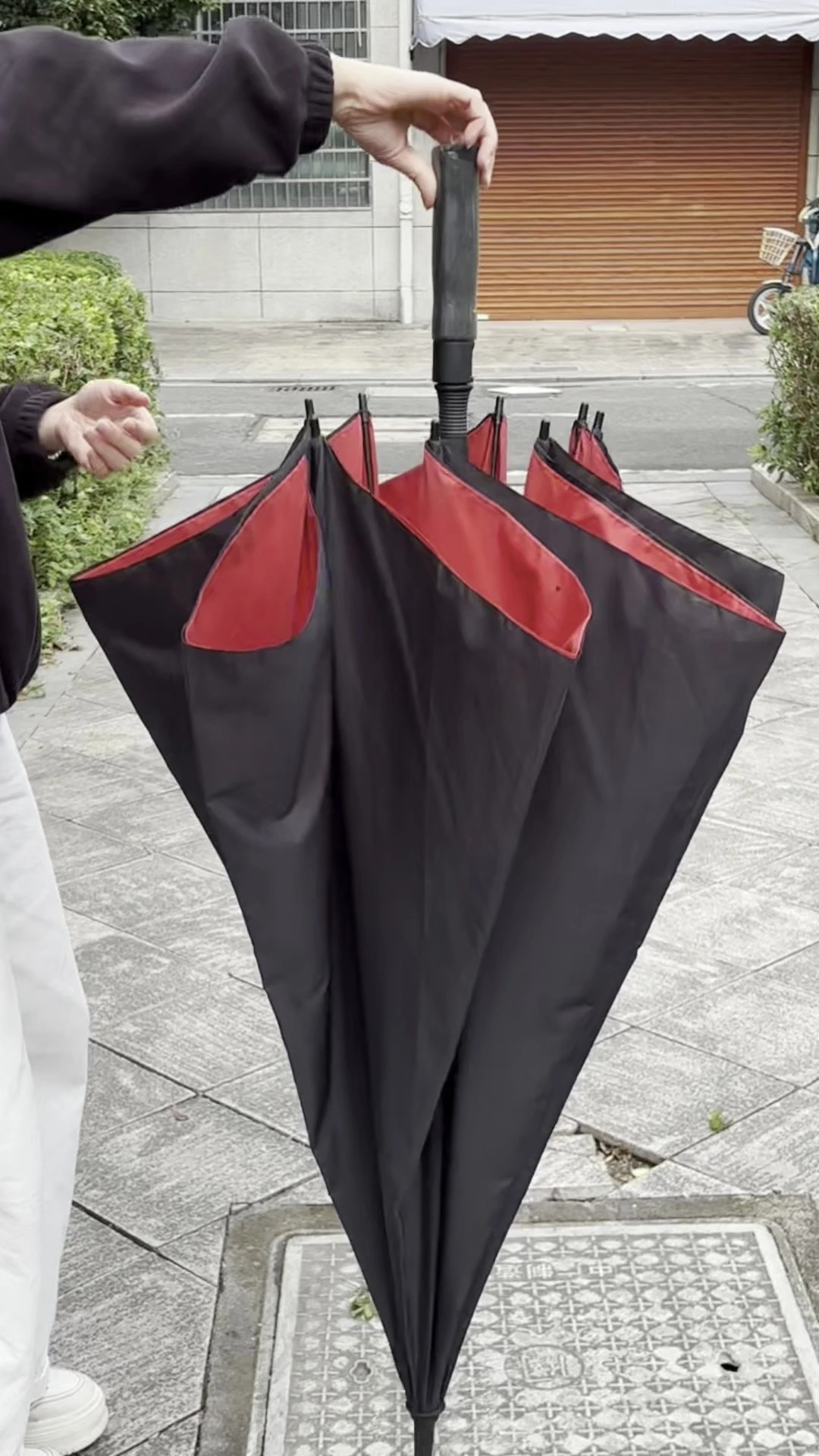 Super sized golf umbrella with straight handle and sunny umbrella 1