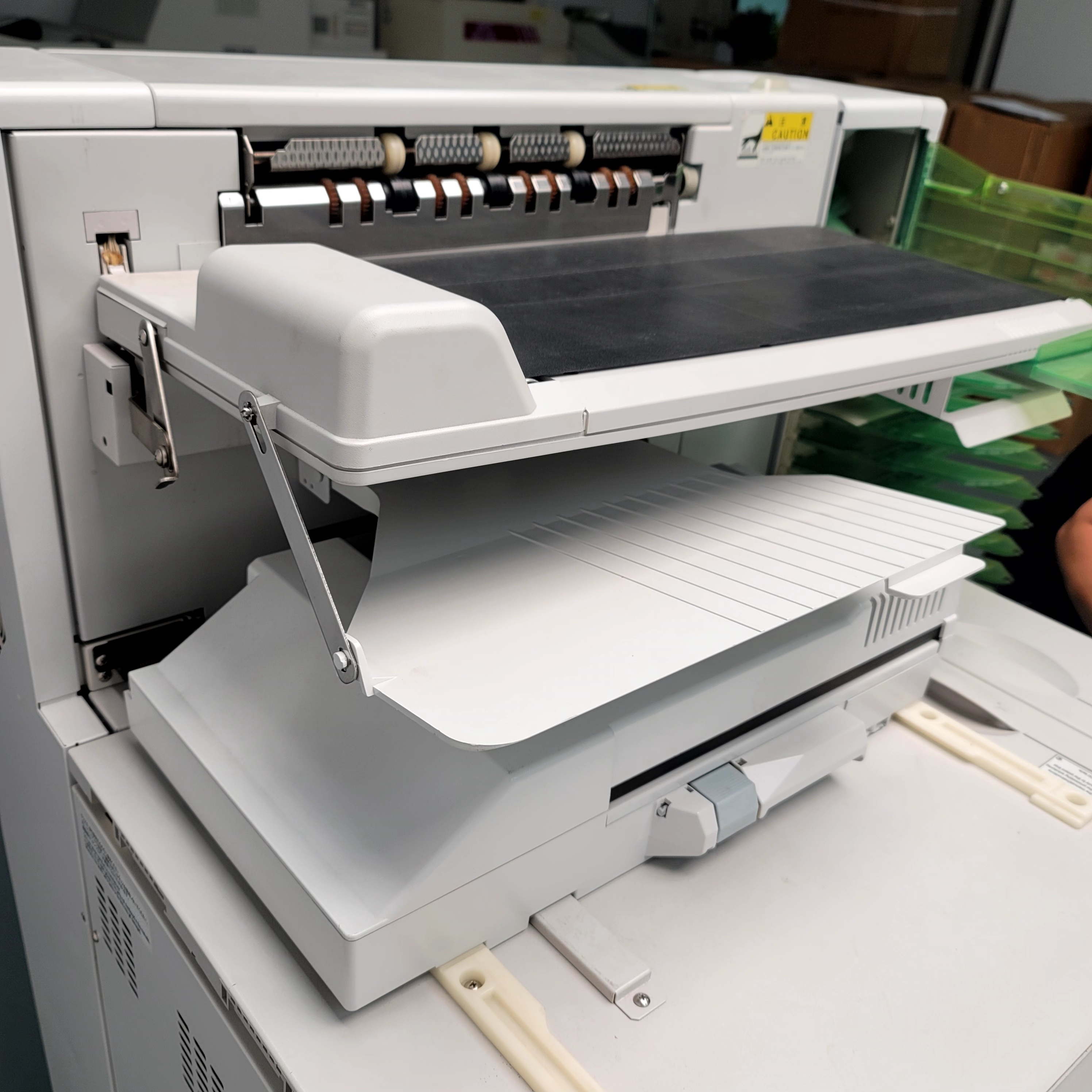 Цифровая минилаборатория FUJI Frontier LP7900, лазерный фотопринтер на галогенидной лампе, бывшая в употреблении минилаборатория для фотопечати в наличии. 6