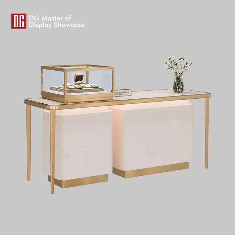 DG Luxury Jewelry and Watch Display Table 2
